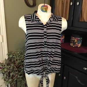 Loft Petite Black & White Stripe Knit Top Size LP